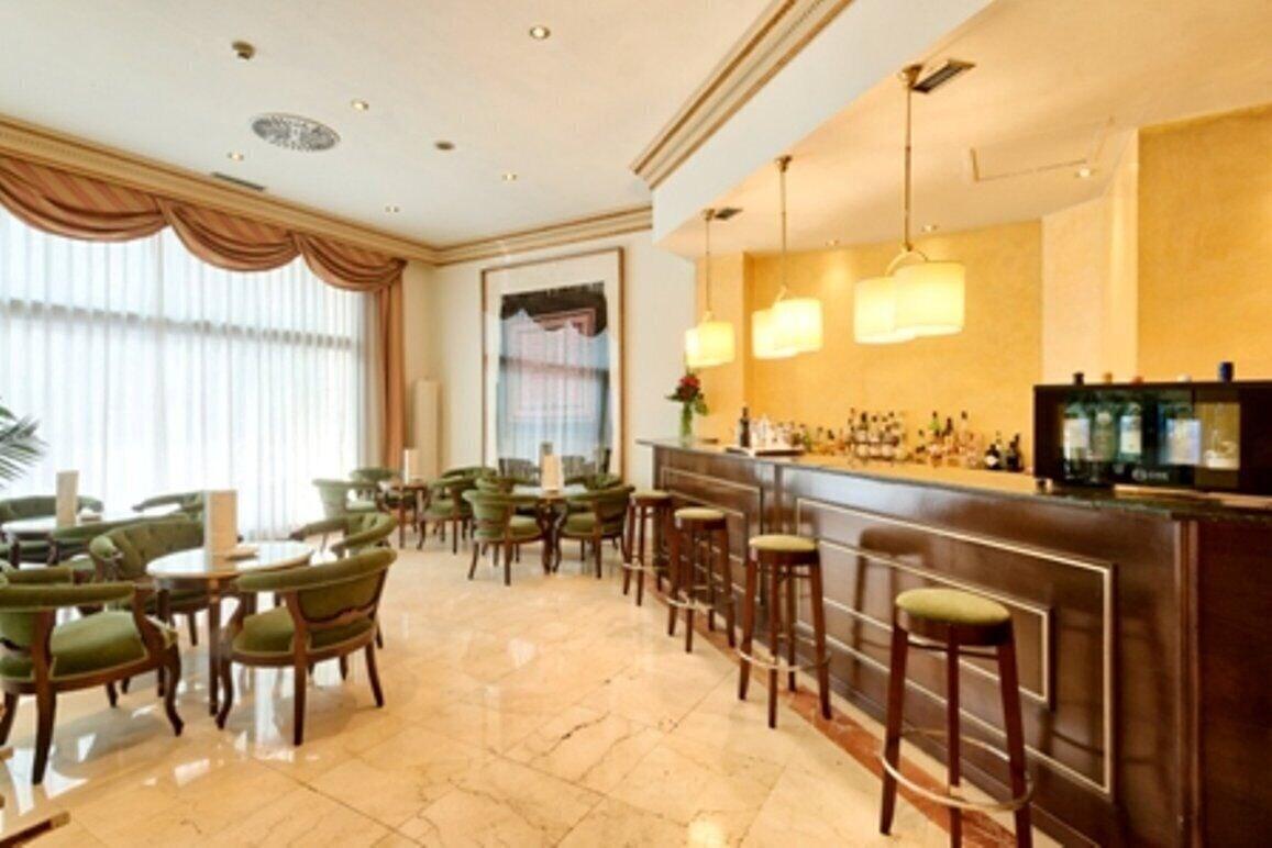 Roger De Lluria Hotel Barcelone